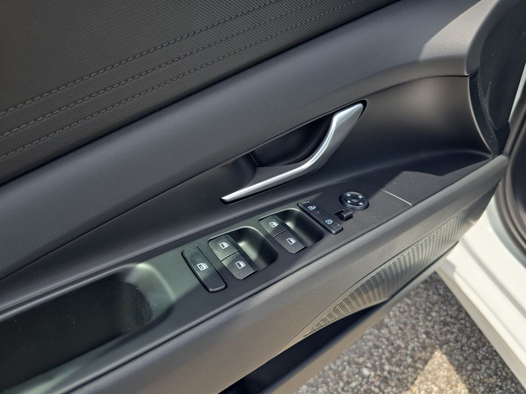 Thumbnail: 2026 Hyundai Elantra - 24