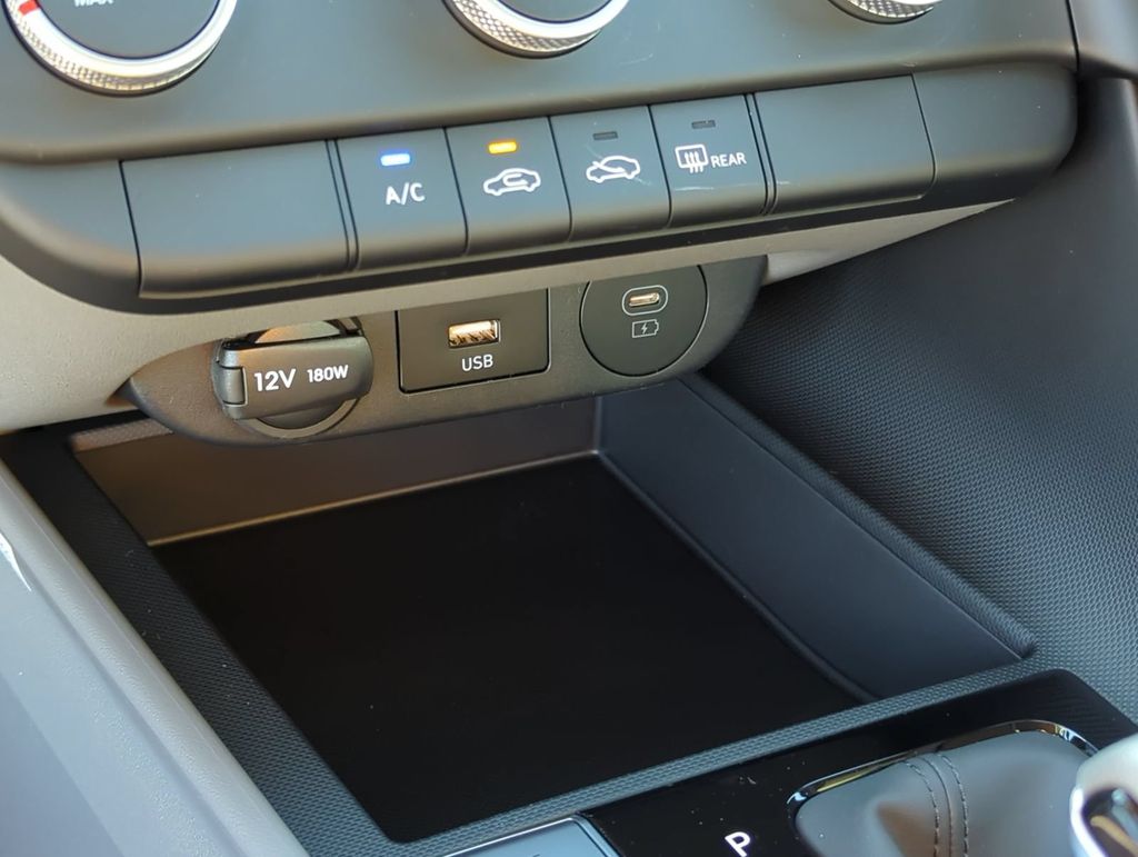 Thumbnail: 2026 Hyundai Elantra - 33