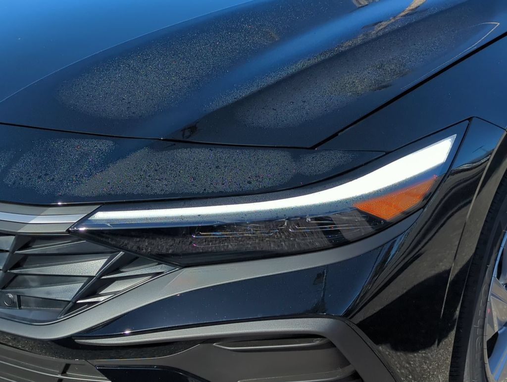 Thumbnail: 2026 Hyundai Elantra - 21