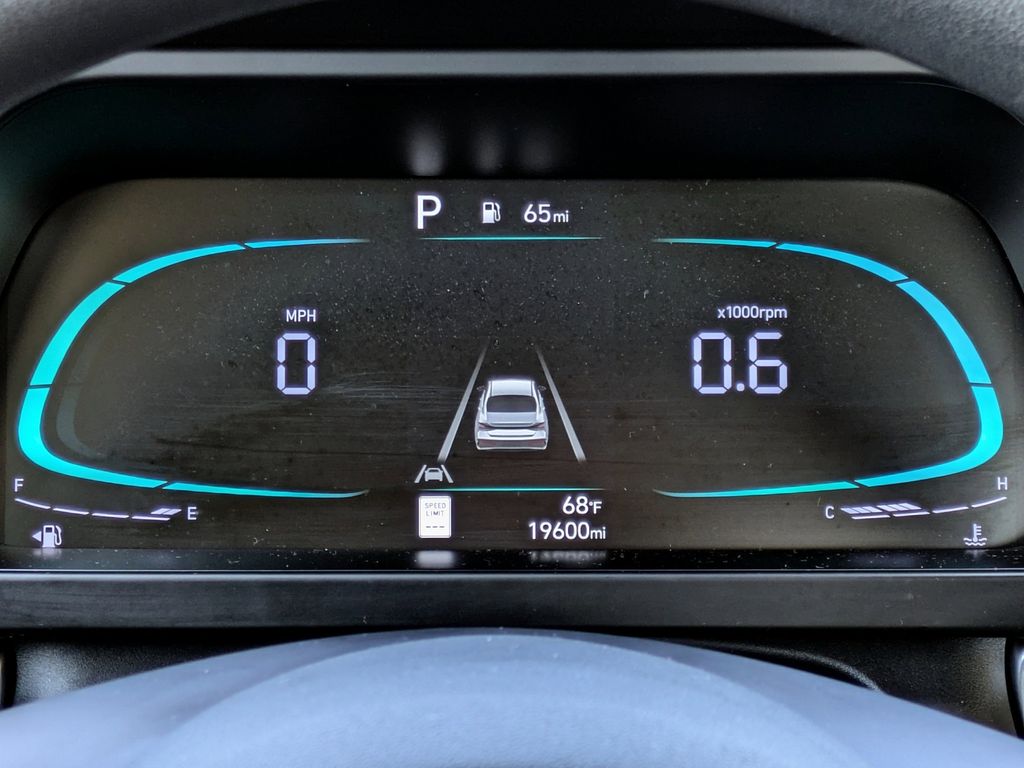 Thumbnail: 2025 Hyundai Elantra - 16