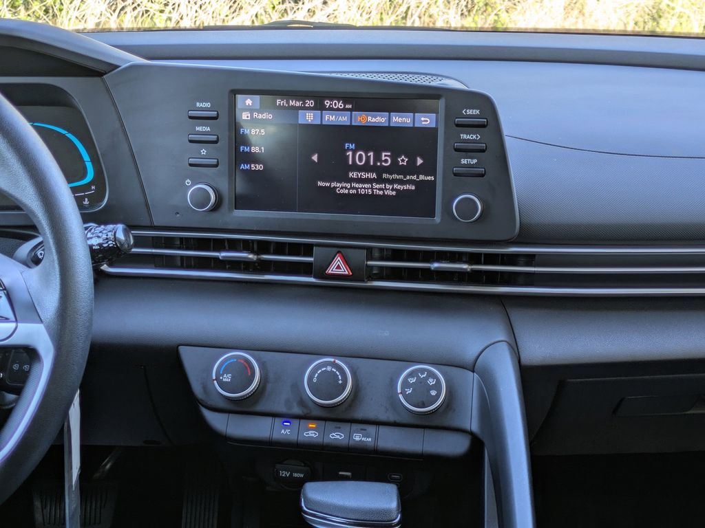 Thumbnail: 2025 Hyundai Elantra - 14