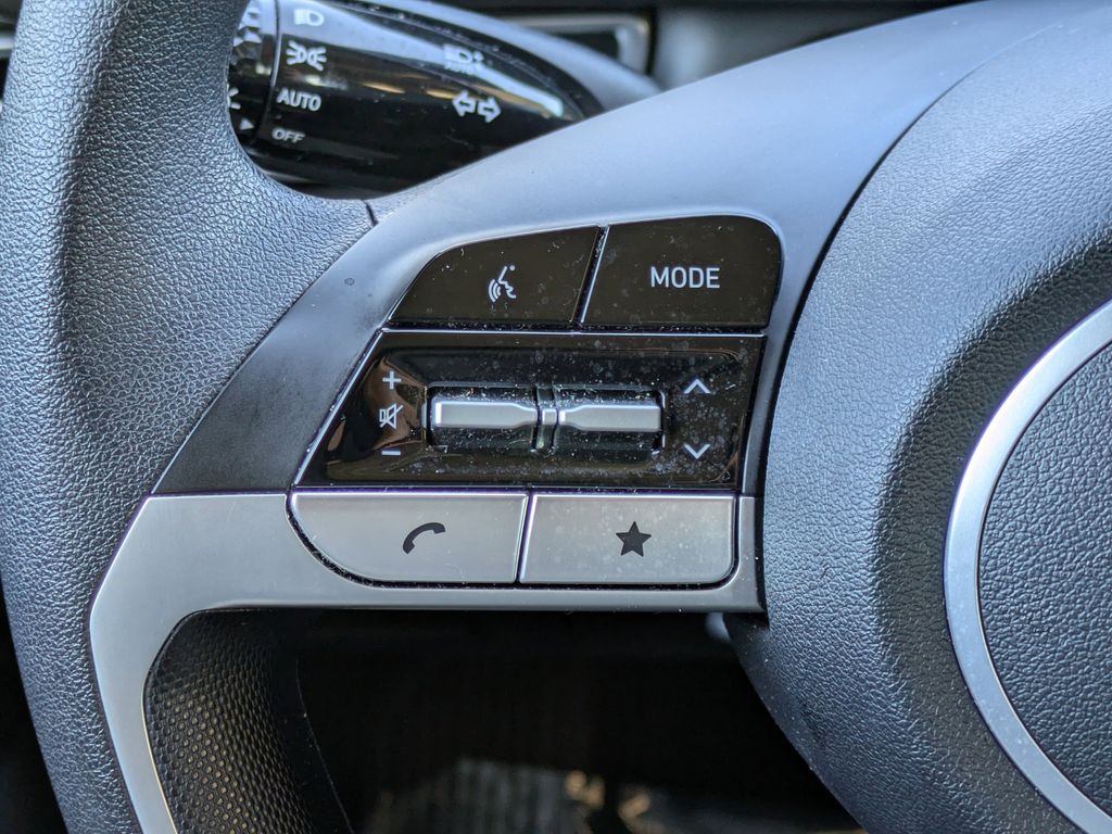 Thumbnail: 2025 Hyundai Elantra - 27