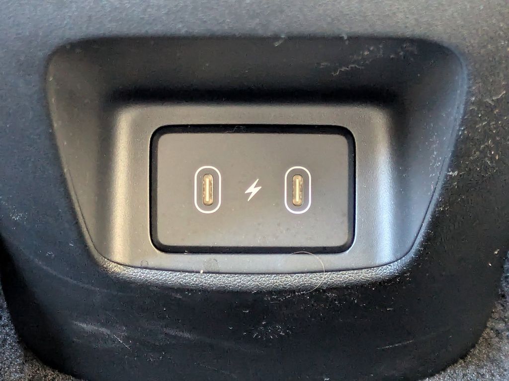 Thumbnail: 2025 Hyundai Elantra - 21