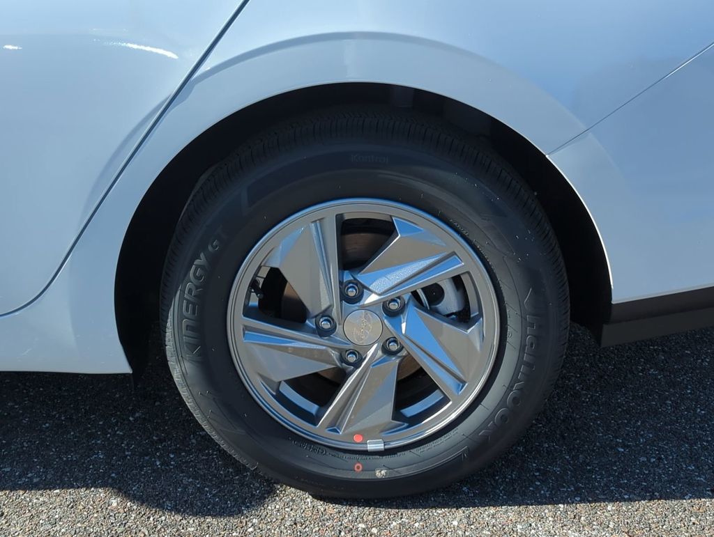 Thumbnail: 2026 Hyundai Elantra - 7