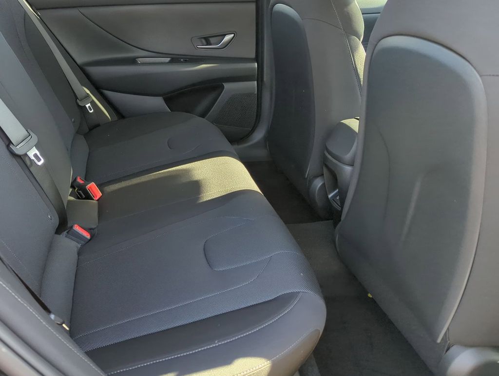 Thumbnail: 2026 Hyundai Elantra - 23