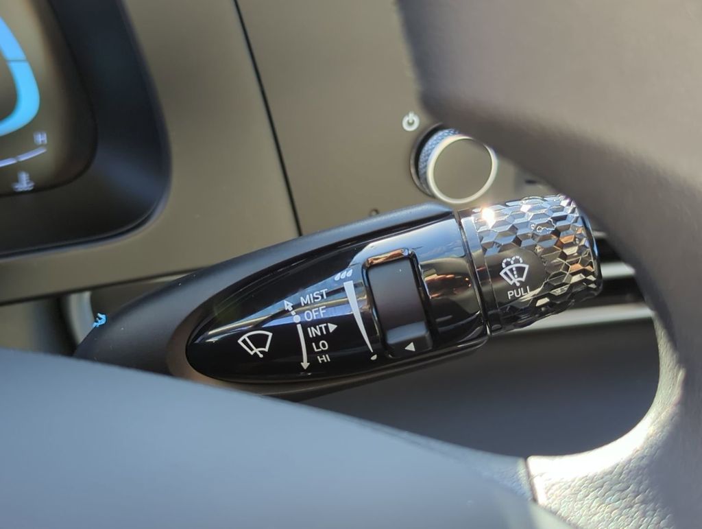 Thumbnail: 2026 Hyundai Elantra - 26