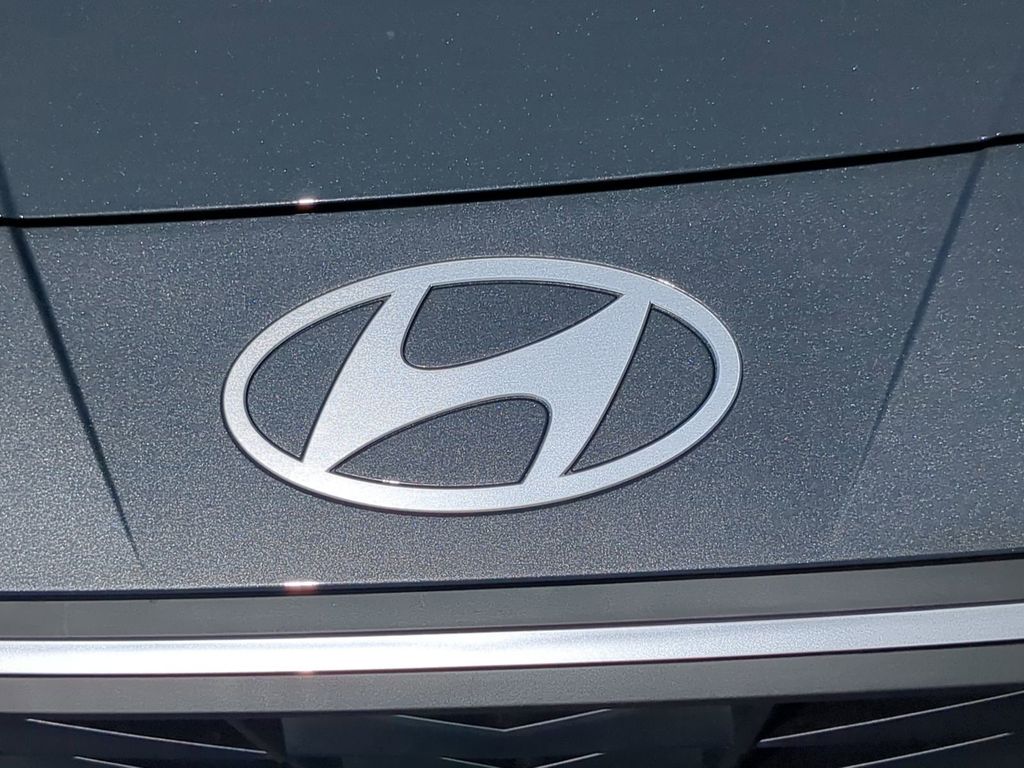 Thumbnail: 2026 Hyundai Elantra - 23