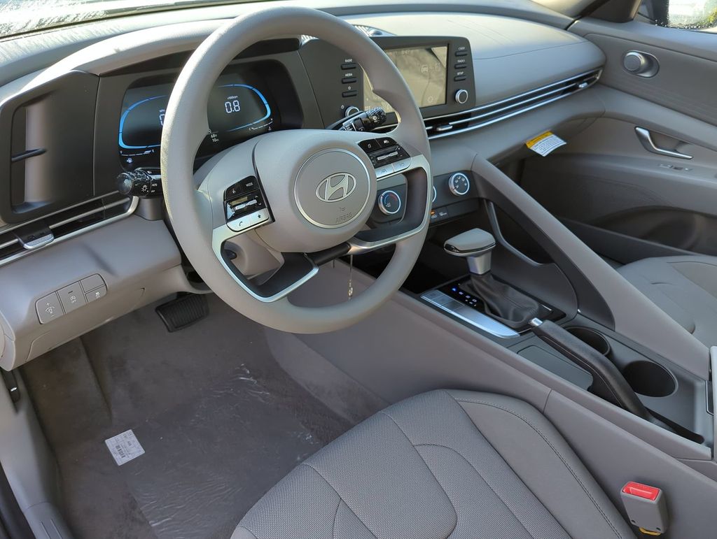 Thumbnail: 2026 Hyundai Elantra - 2