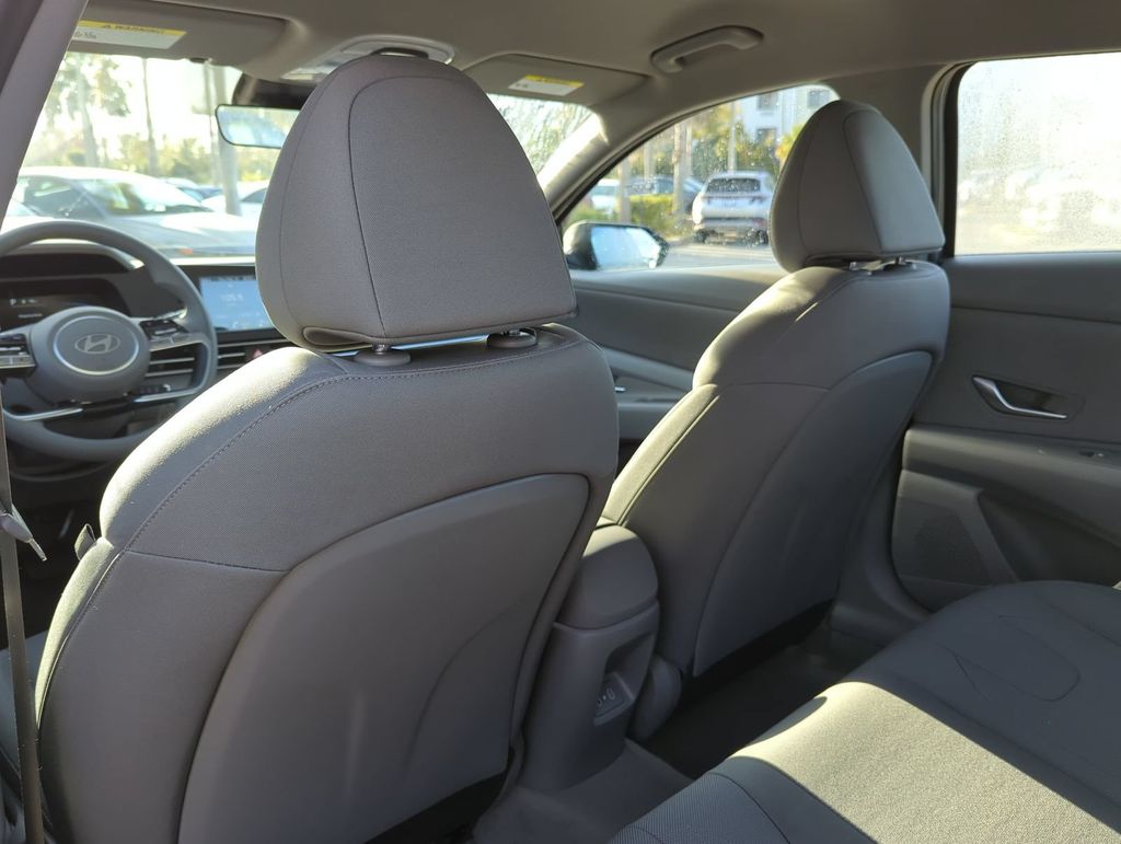 Thumbnail: 2026 Hyundai Elantra - 11