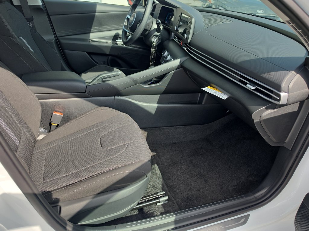 Thumbnail: 2026 Hyundai Elantra - 26
