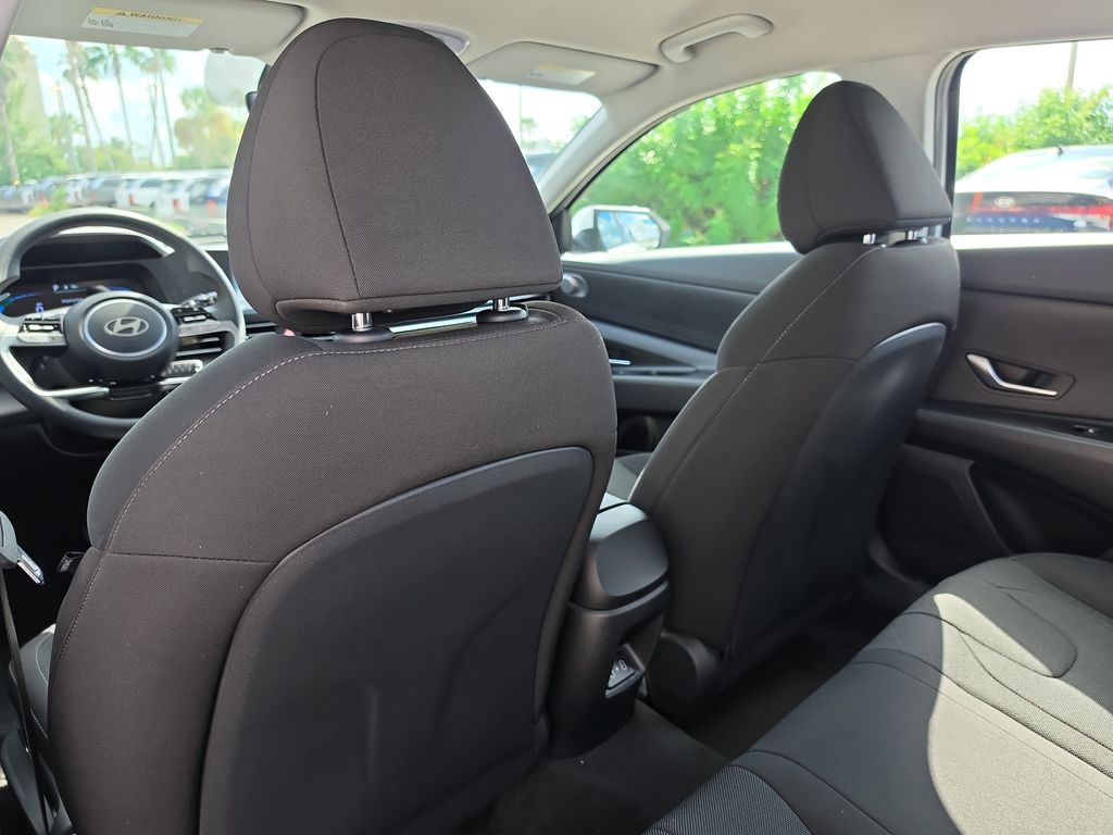 Thumbnail: 2026 Hyundai Elantra - 11