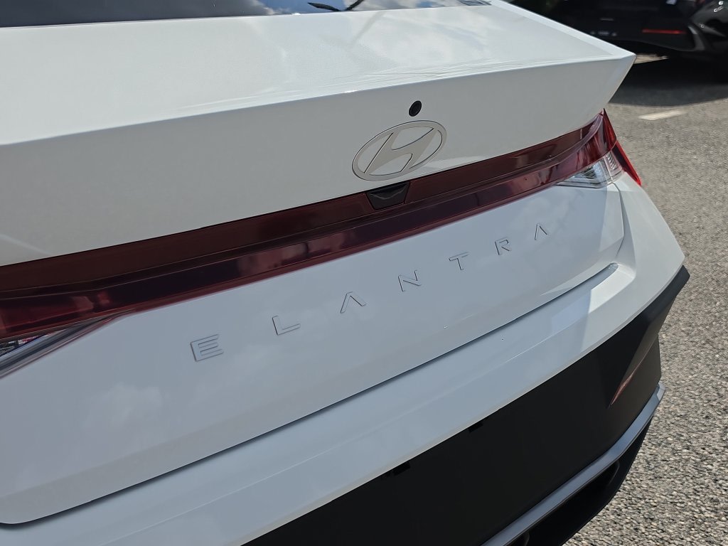 Thumbnail: 2026 Hyundai Elantra - 23