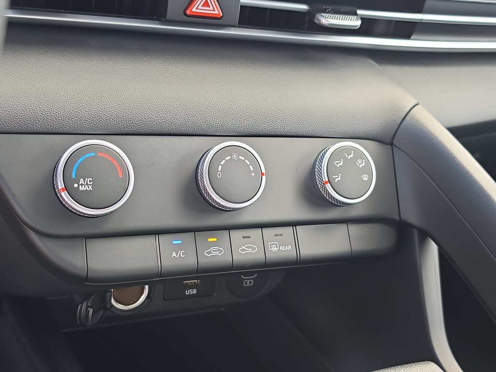 Thumbnail: 2026 Hyundai Elantra - 31