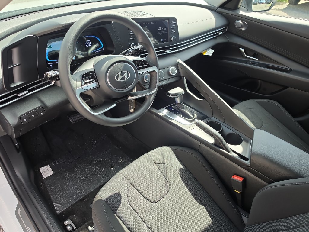 Thumbnail: 2026 Hyundai Elantra - 2
