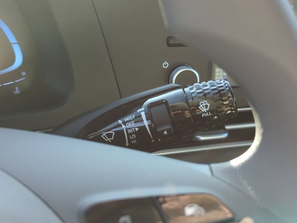 Thumbnail: 2026 Hyundai Elantra - 16