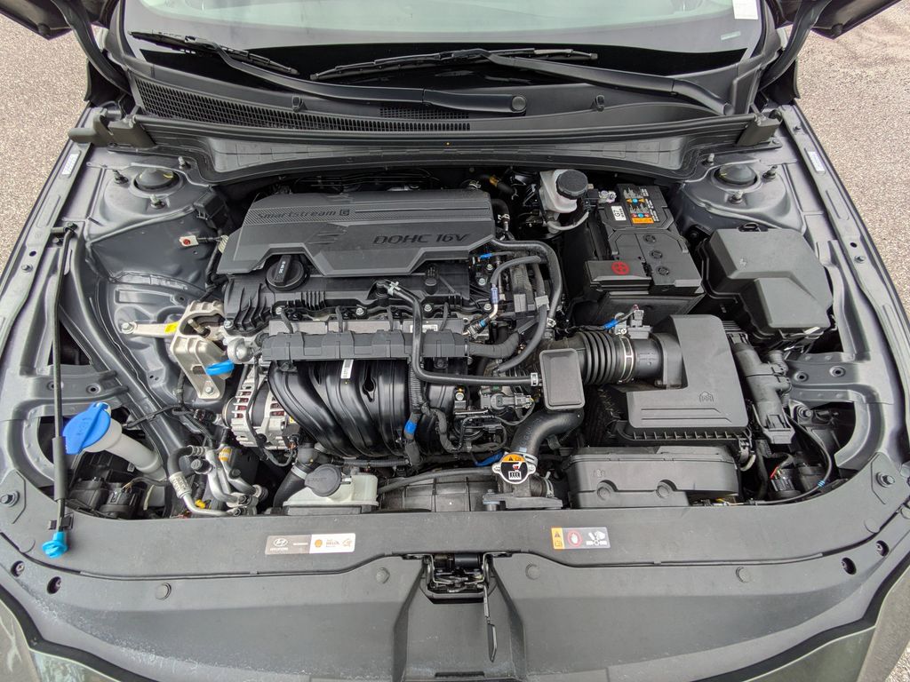 Thumbnail: 2025 Hyundai Elantra - 8