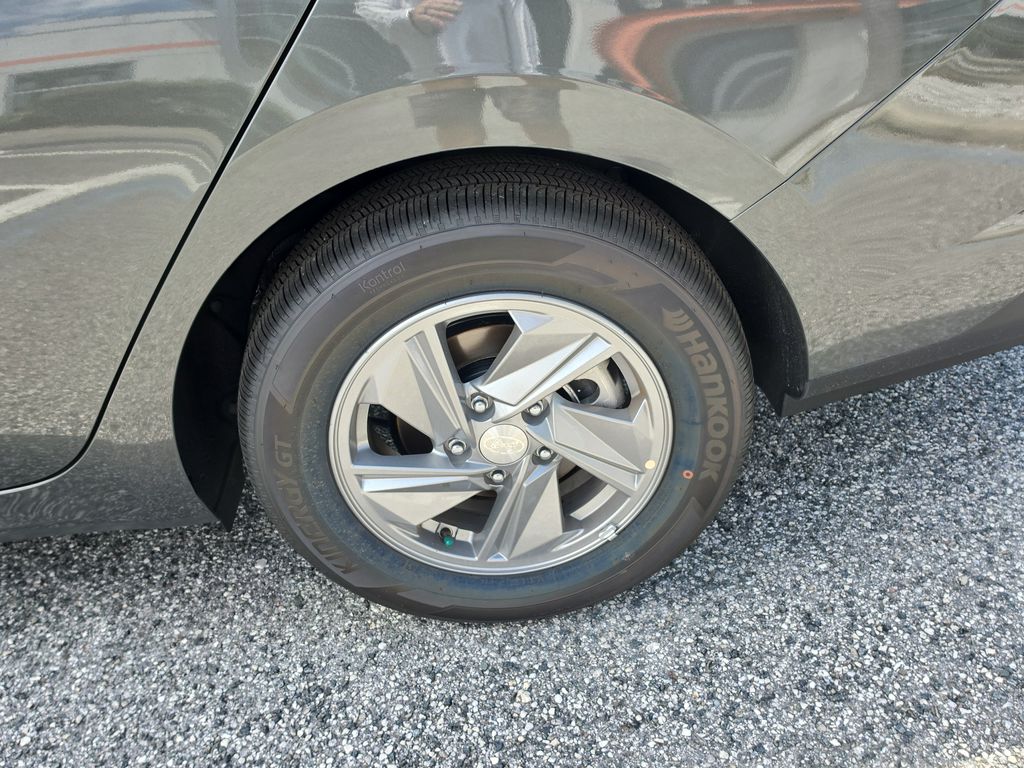 Thumbnail: 2026 Hyundai Elantra - 8