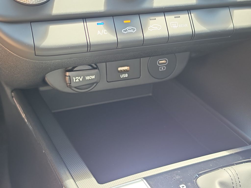 Thumbnail: 2026 Hyundai Elantra - 33