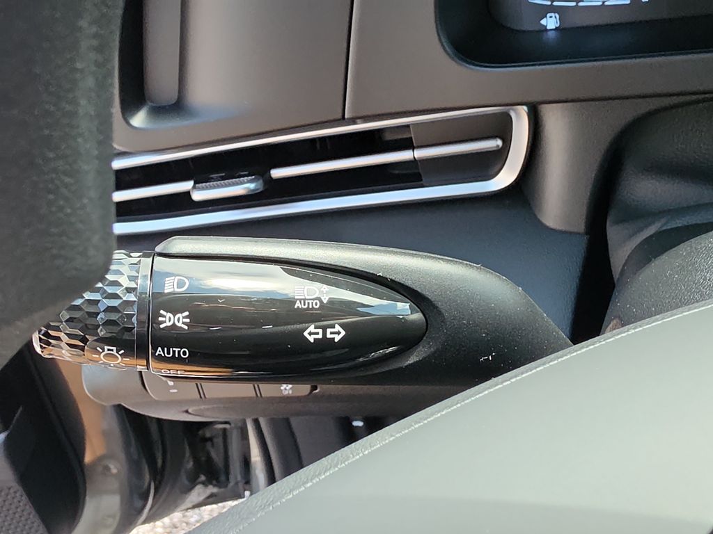 Thumbnail: 2026 Hyundai Elantra - 16