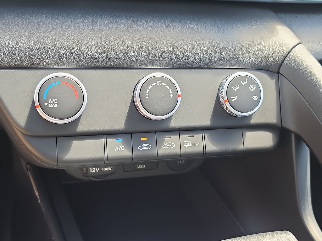 Thumbnail: 2026 Hyundai Elantra - 32