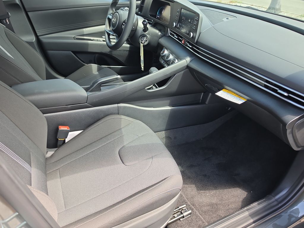 Thumbnail: 2026 Hyundai Elantra - 11