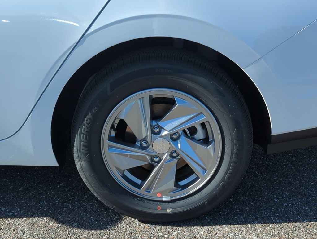 Thumbnail: 2026 Hyundai Elantra - 7