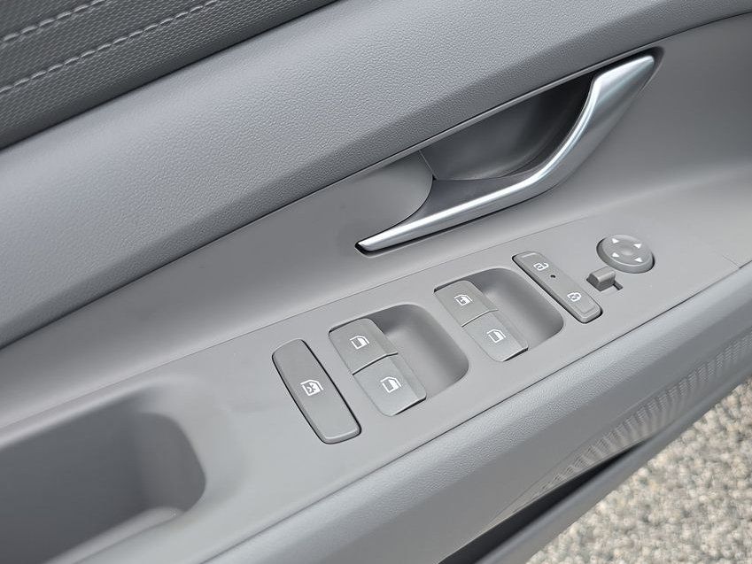 Thumbnail: 2026 Hyundai Elantra - 19