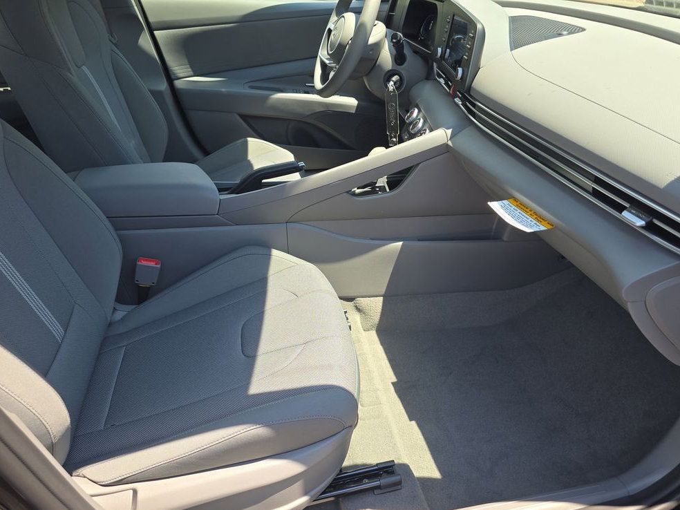 Thumbnail: 2026 Hyundai Elantra - 26