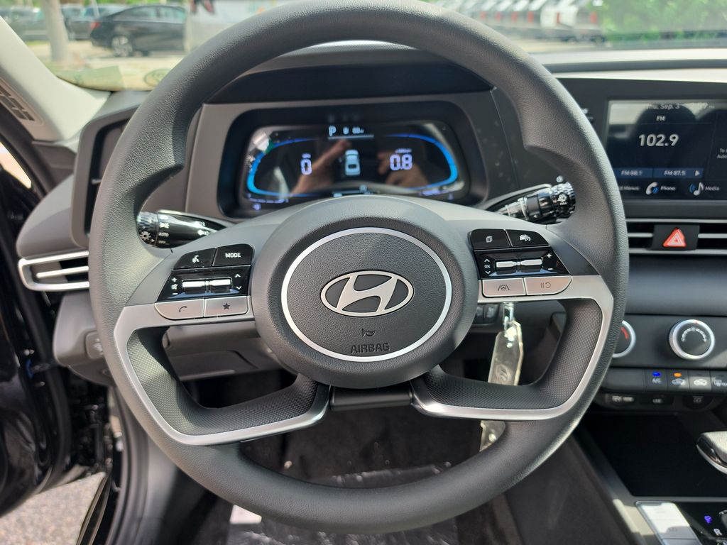 Thumbnail: 2026 Hyundai Elantra - 13