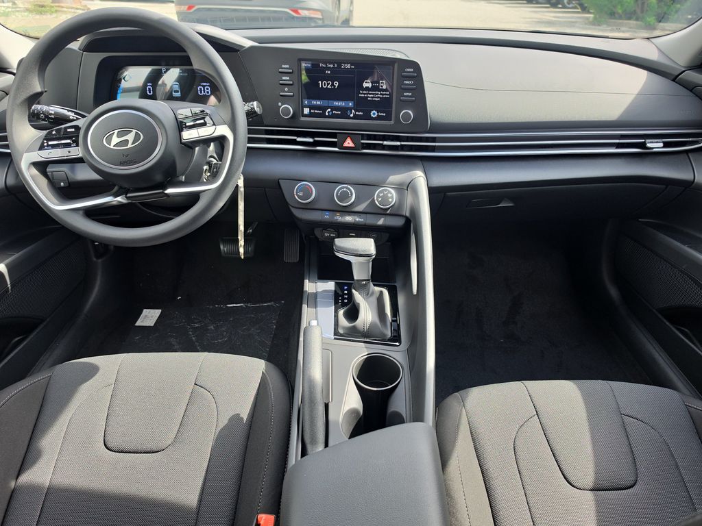 Thumbnail: 2026 Hyundai Elantra - 9