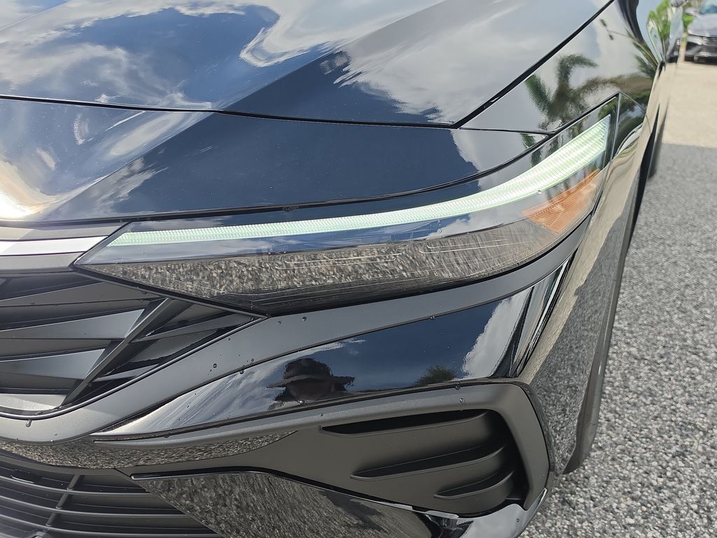 Thumbnail: 2026 Hyundai Elantra - 21