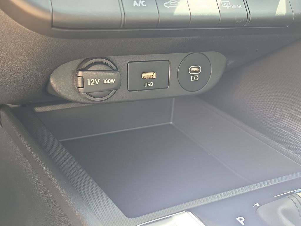 Thumbnail: 2026 Hyundai Elantra - 31