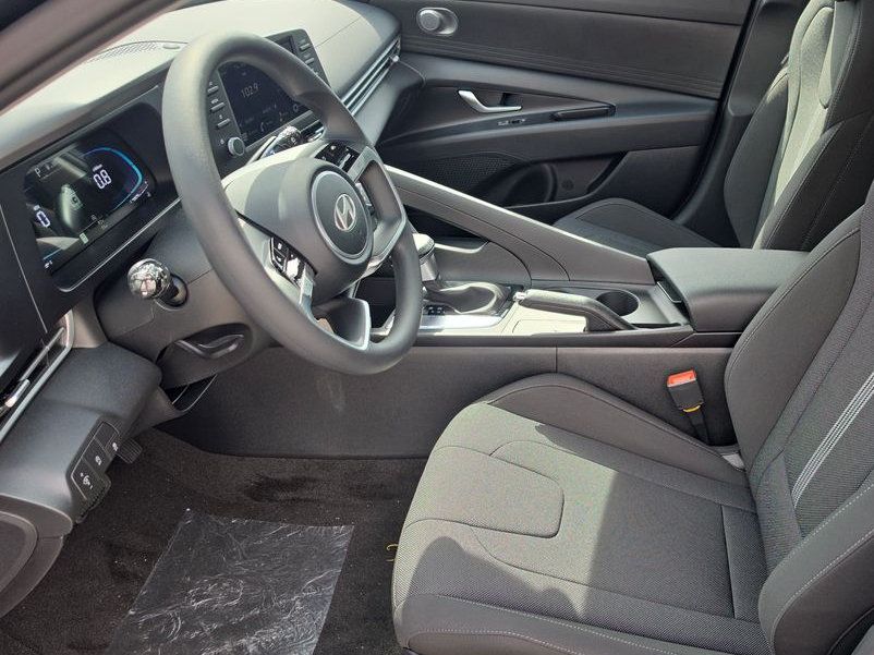 Thumbnail: 2026 Hyundai Elantra - 10