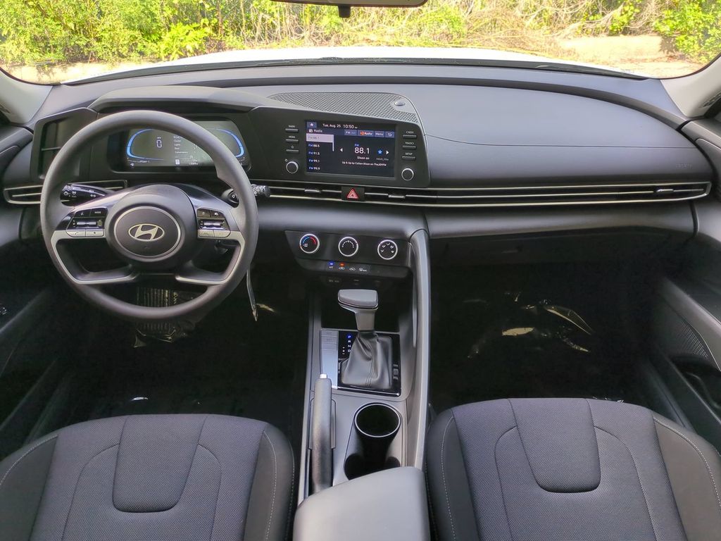 Thumbnail: 2024 Hyundai Elantra - 2