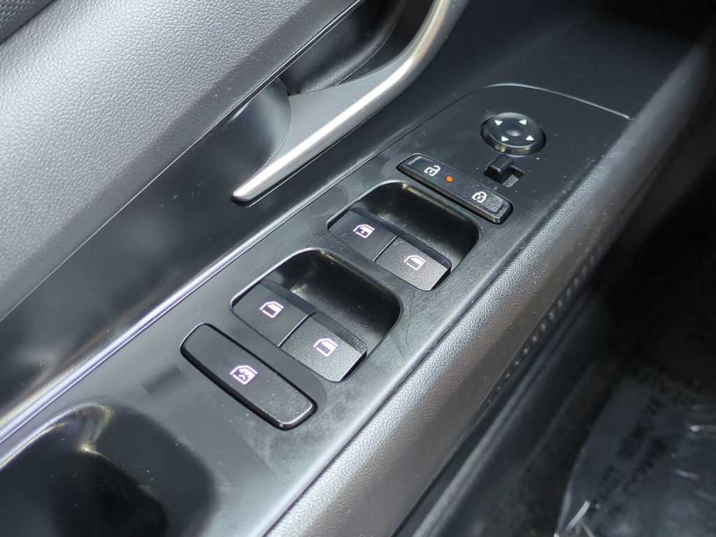 Thumbnail: 2024 Hyundai Elantra - 26