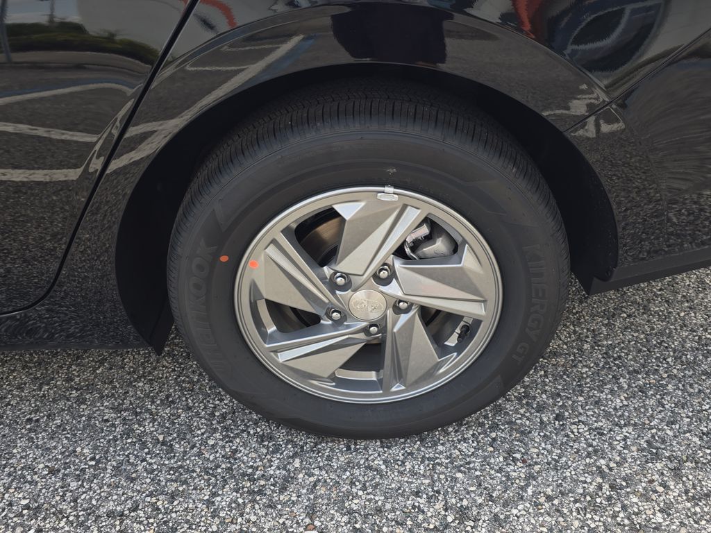 Thumbnail: 2026 Hyundai Elantra - 8