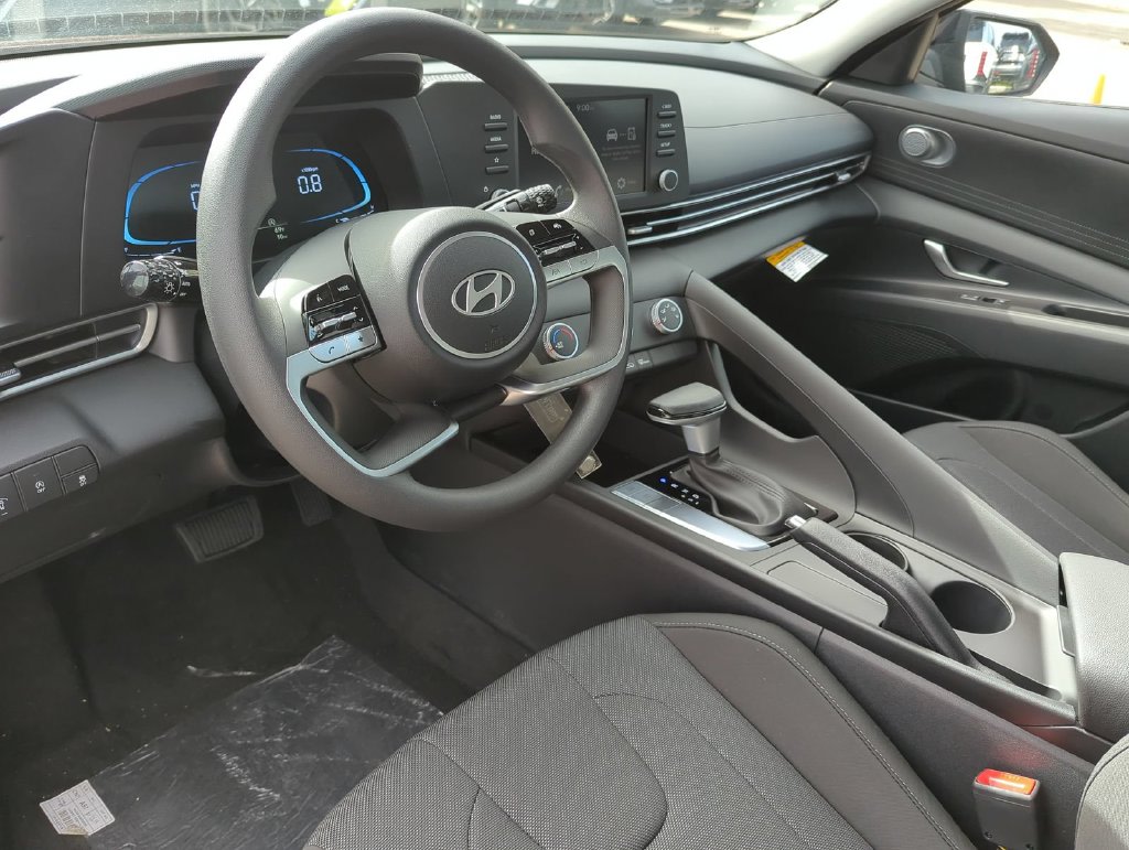 Thumbnail: 2026 Hyundai Elantra - 2
