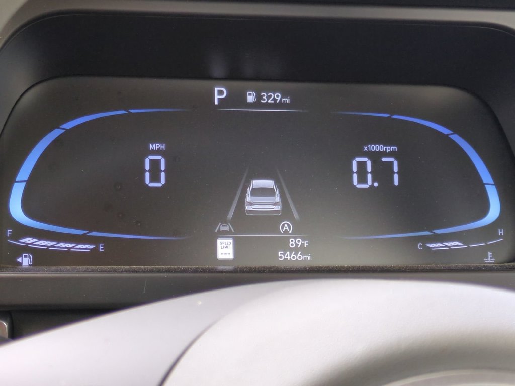 Thumbnail: 2025 Hyundai Elantra - 15