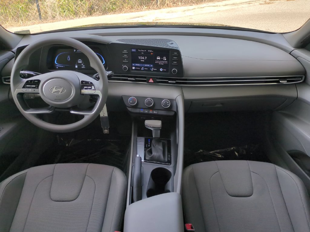 Thumbnail: 2025 Hyundai Elantra - 2