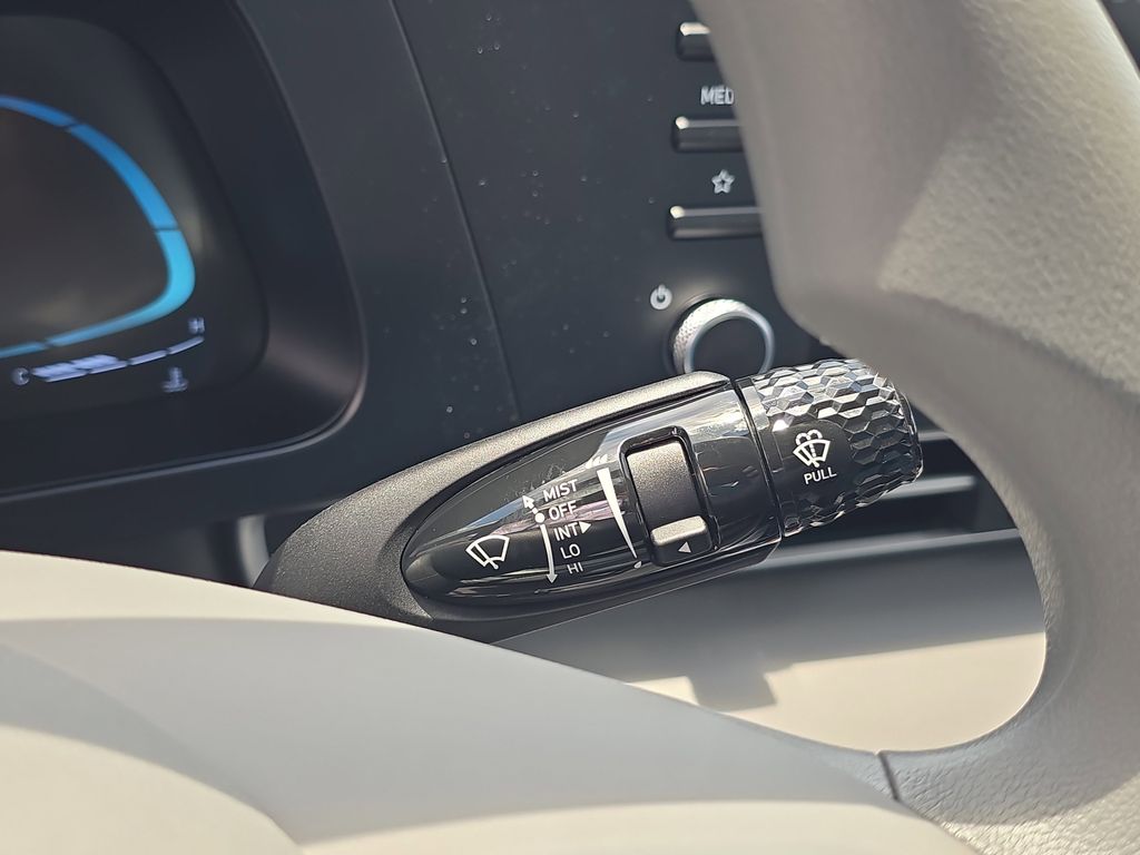 Thumbnail: 2026 Hyundai Elantra - 29
