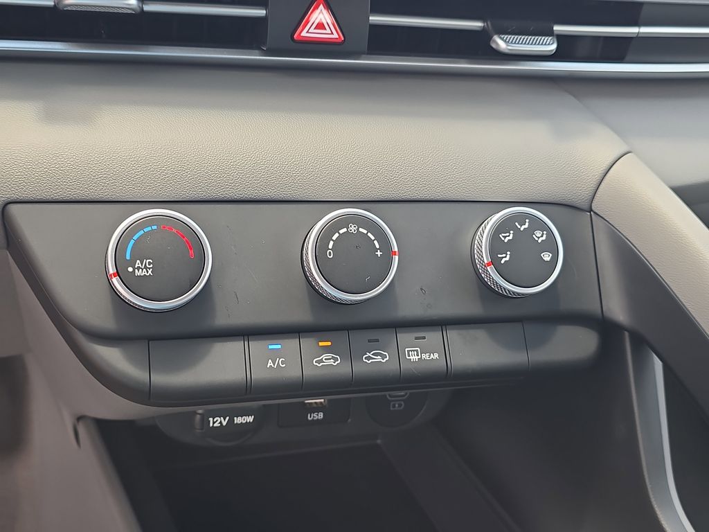 Thumbnail: 2026 Hyundai Elantra - 33