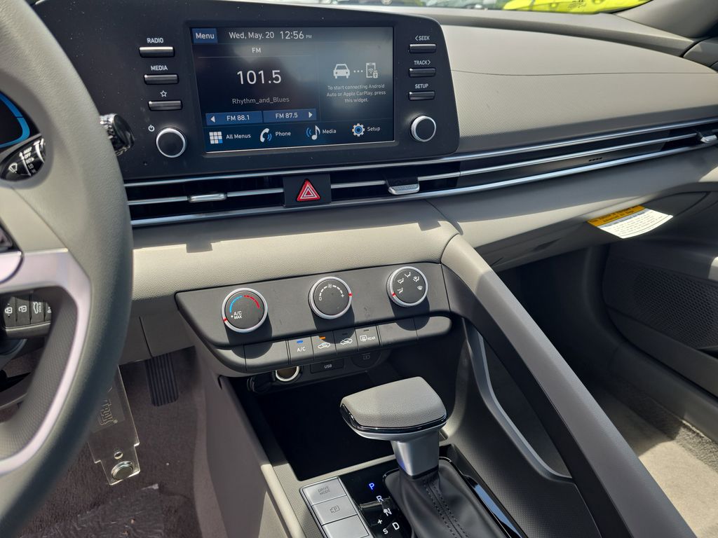 Thumbnail: 2026 Hyundai Elantra - 14