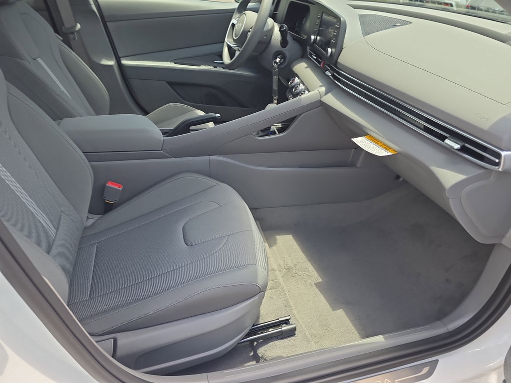 Thumbnail: 2026 Hyundai Elantra - 26