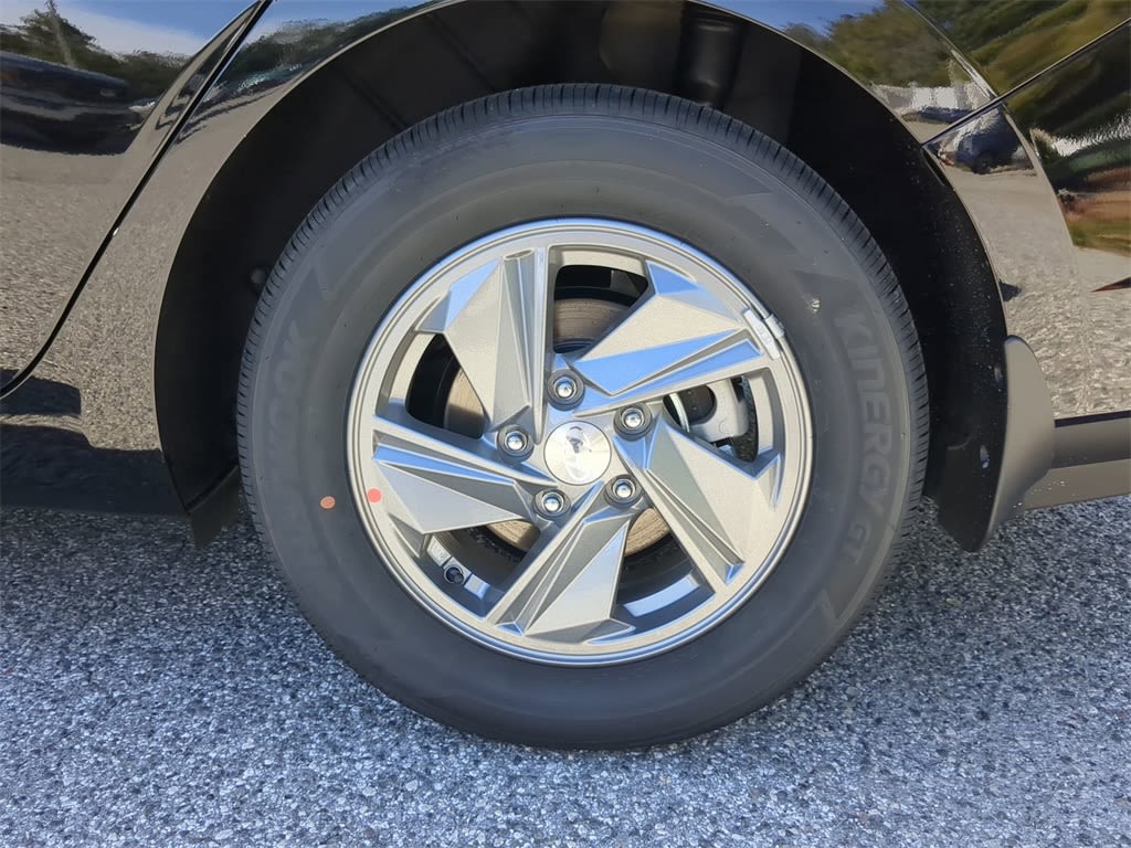 Thumbnail: 2026 Hyundai Elantra - 8