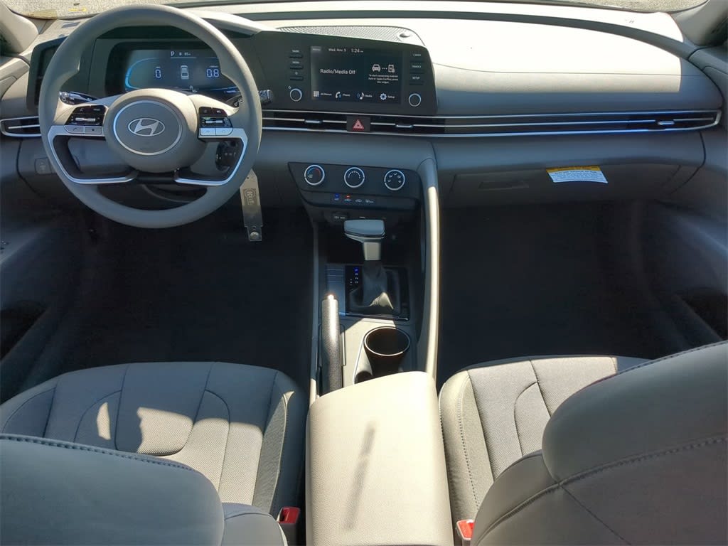 Thumbnail: 2026 Hyundai Elantra - 9