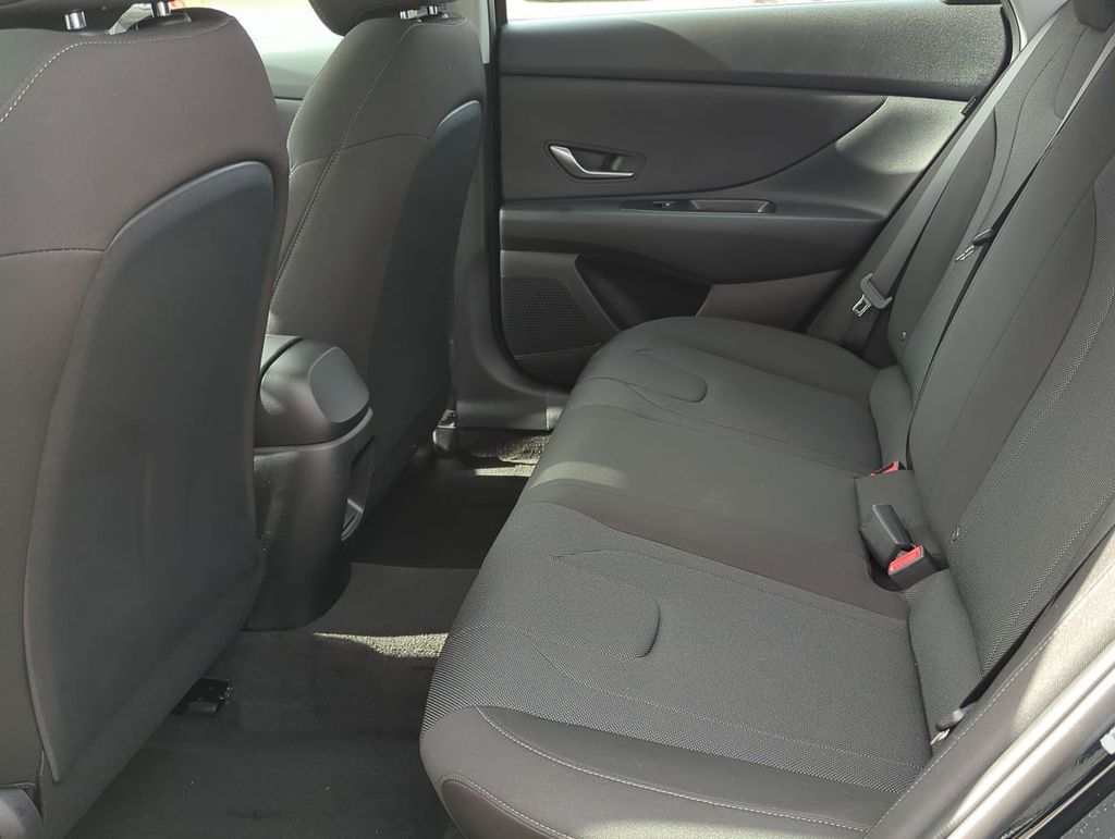 Thumbnail: 2026 Hyundai Elantra - 11