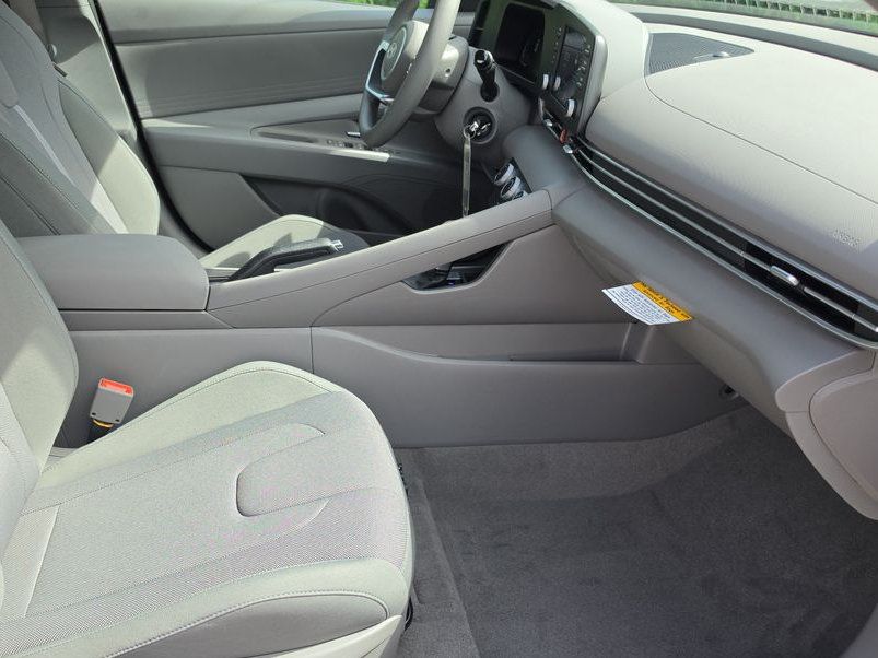 Thumbnail: 2026 Hyundai Elantra - 26
