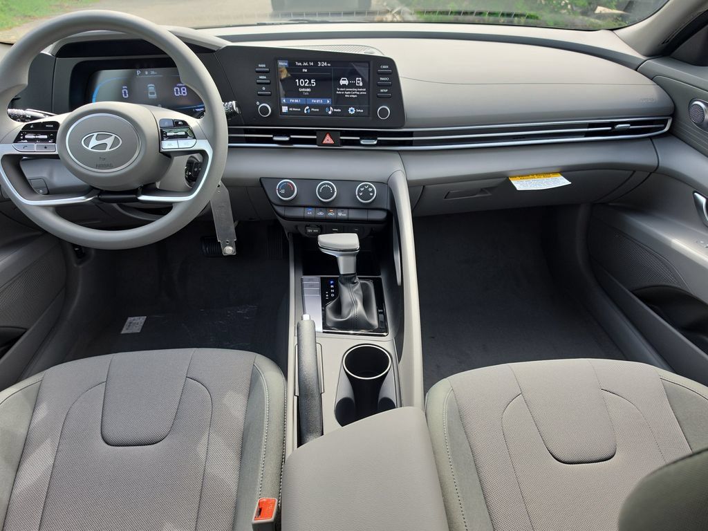 Thumbnail: 2026 Hyundai Elantra - 9