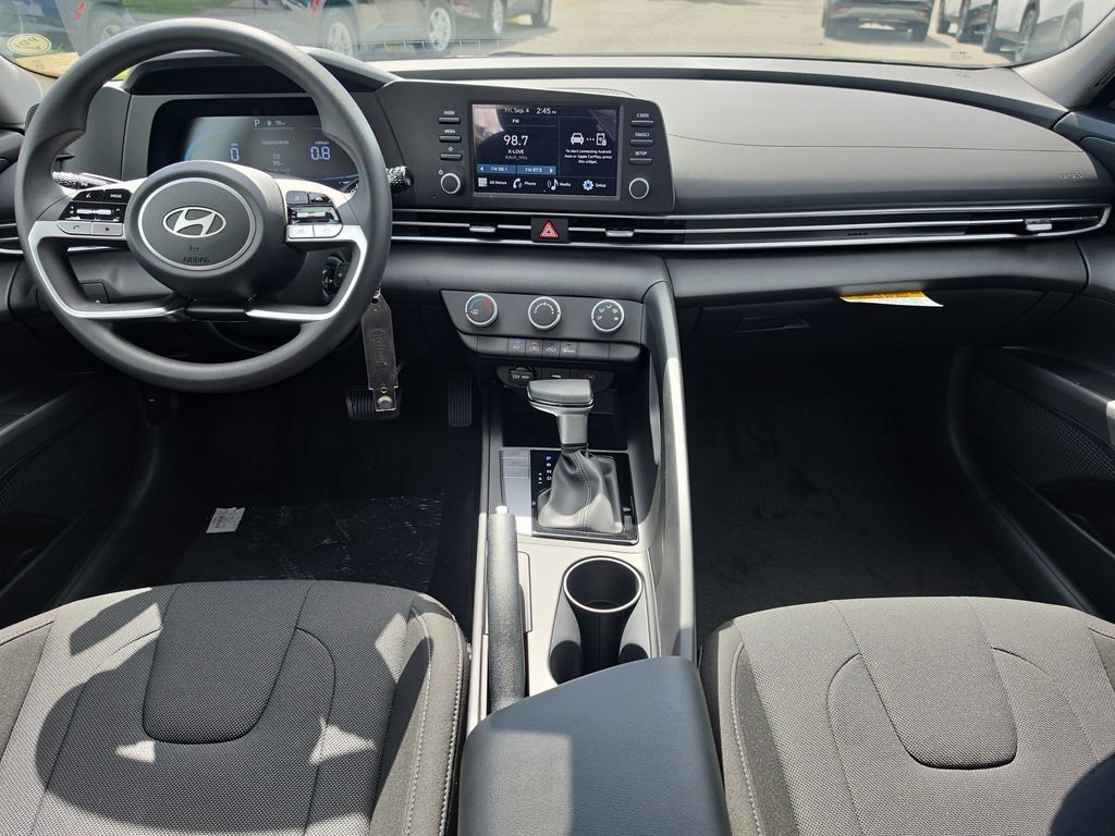 Thumbnail: 2026 Hyundai Elantra - 12