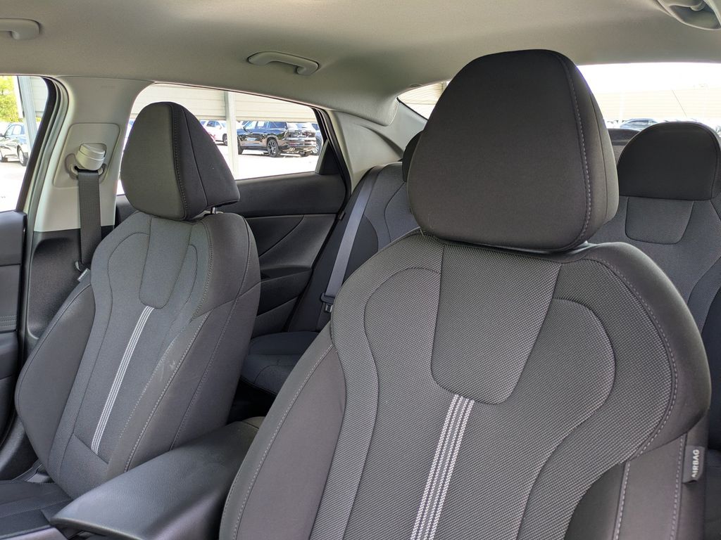 Thumbnail: 2024 Hyundai Elantra - 12